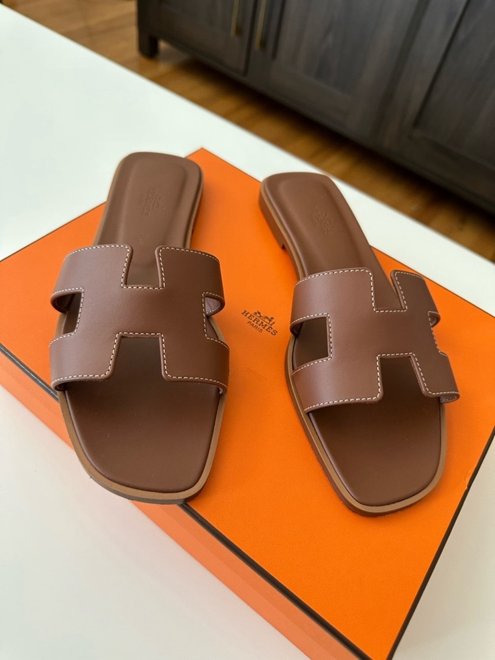 Hermès Iconic Oran Brown Slide Sandals
